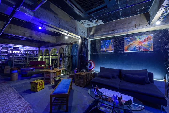 大阪・難波でストレス発散とメンタルケアができる遊び場U2で受け付け、待合室