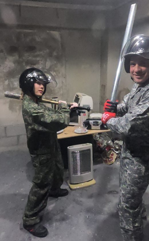 電子レンジをぼっこぼこ！！