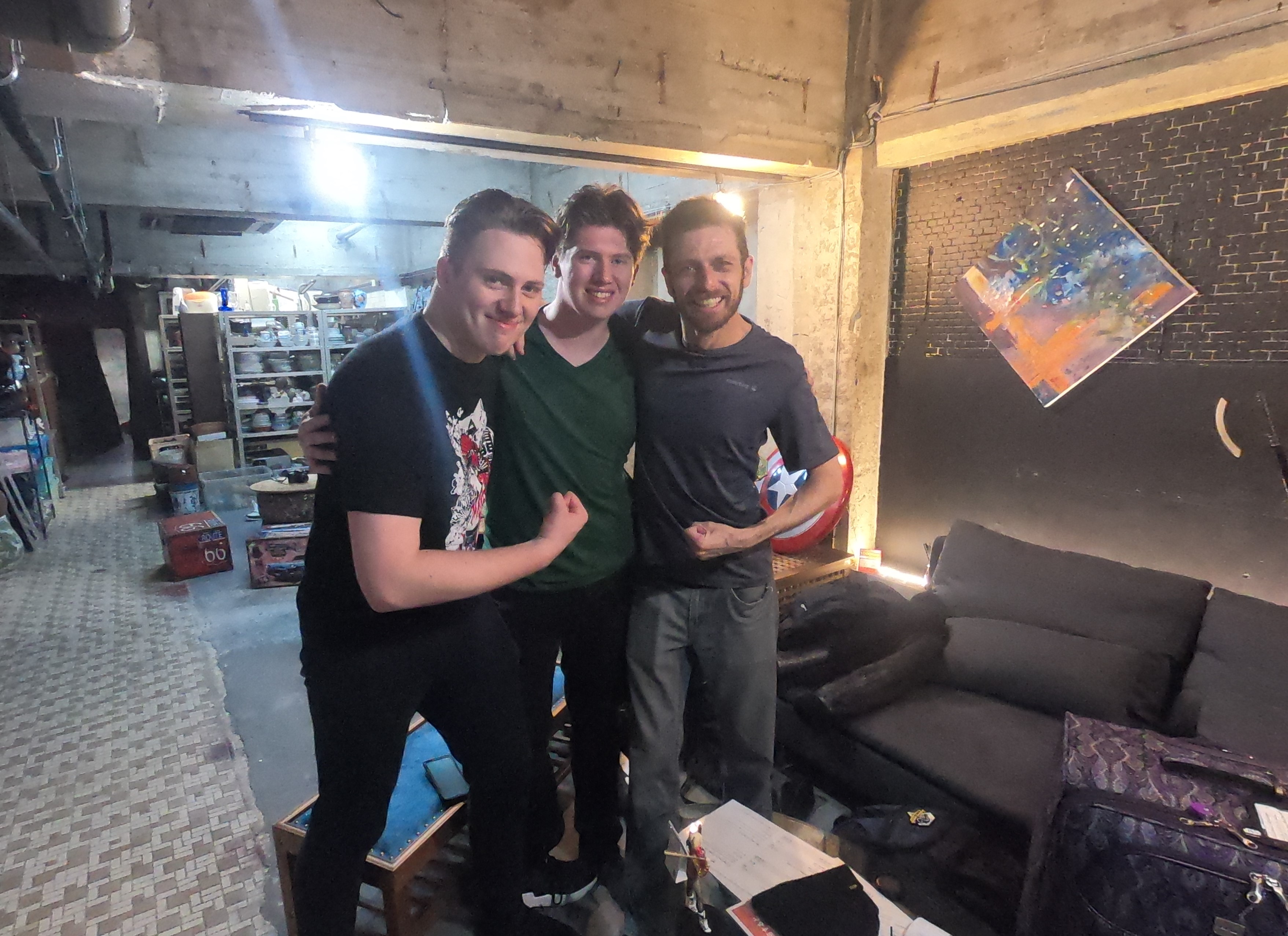 大阪旅行を満喫中の仲良し３人組☆