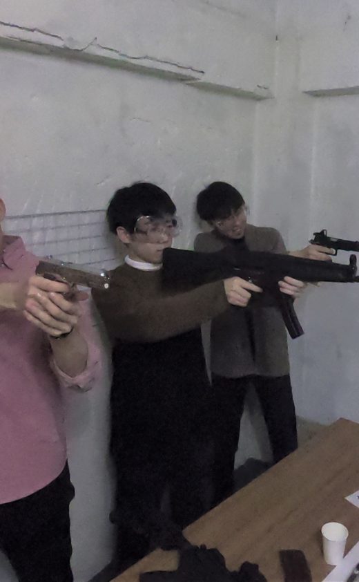 気分は戦場！的を破壊しまくるエアガン射撃！